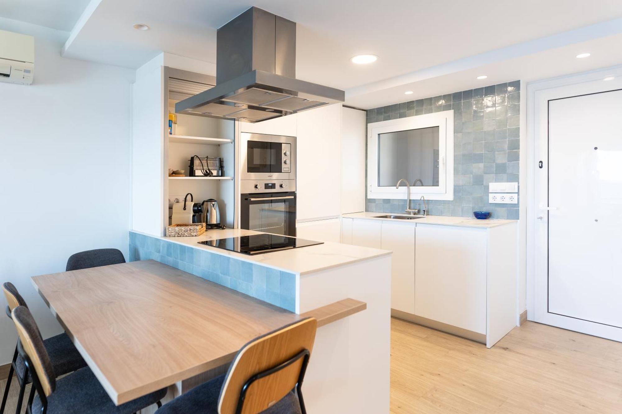 Apartaments Primera Linea Torre Valentina Сан Антони де Калоне Екстериор снимка